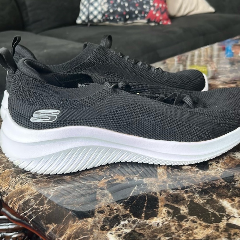 black slip on skechers